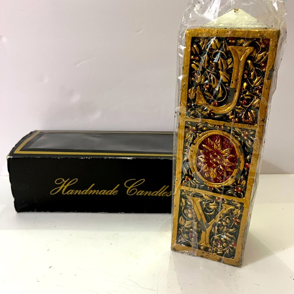 Candle VINTAGE CHRISMAS LUMINAIRE STAINED GLASS "JOY" SQUARE CANDLE 9"x 2-3/4”
